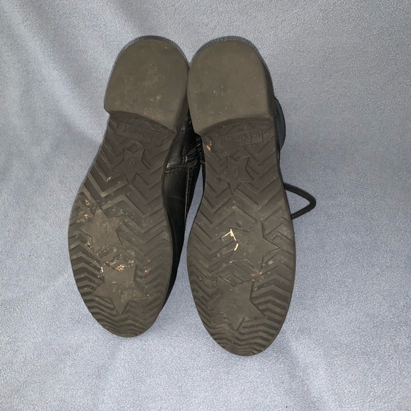 Boots - Picture 5 of 5